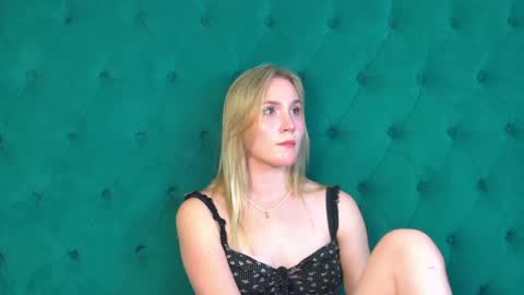 elaravoltage online show from 28, 5, 2026