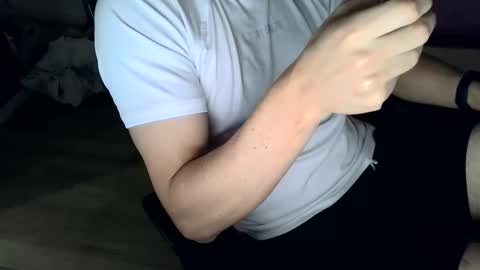 Snapshot of elc_2 chatting on 12, 4, 2026 elc_2 online show from 12, 4, 2026