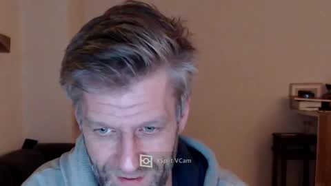 Snapshot of elculiador2207 chatting on 1, 2, 2025 Timm online show from 1, 2, 2025