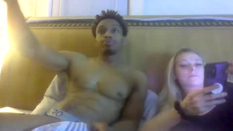 Snapshot of eldisiac chatting on 1, 1, 2025 EL-Disiac online show from 1, 1, 2025