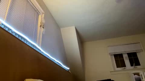 Snapshot of eldisiac chatting on 8, 3, 2025 EL-Disiac online show from 8, 3, 2025