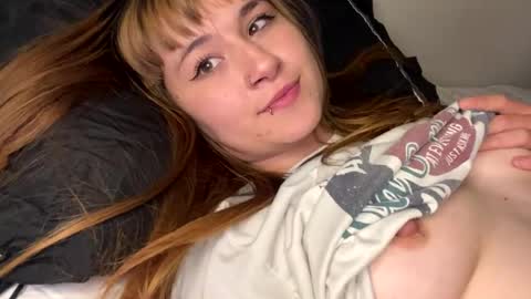 Im Meleena  online show from 17, 7, 2026