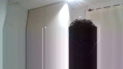 Snapshot of electrodreams chatting on 21, 9, 2025 electrodreams online show from 21, 9, 2025