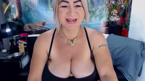 XIOMY   give LIKE on my page online show from 12, 10, 2025