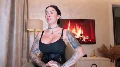ElektraSheDemon online show from 5, 8, 2026