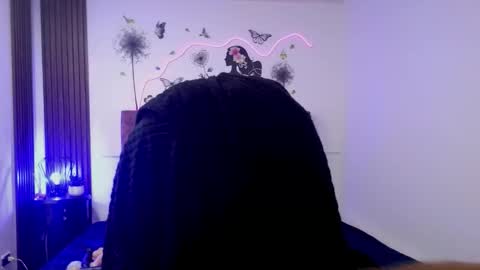 Elena online show from 18, 11, 2025