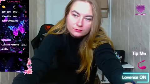 Elena online show from 14, 10, 2025