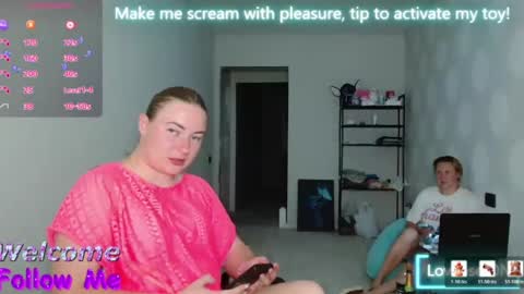 Snapshot of elena_maeer chatting on 14, 7, 2026 Elena online show from 14, 7, 2026