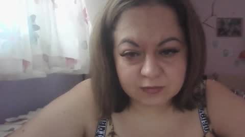 Snapshot of elenadivine chatting on 8, 2, 2026 Elen online show from 8, 2, 2026