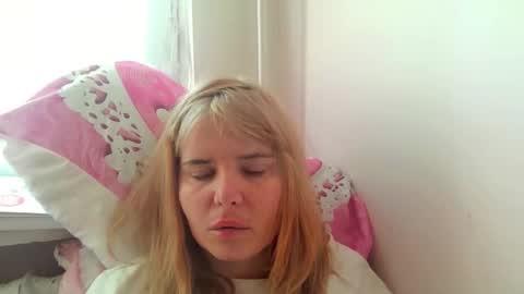 Elena online show from 2, 2, 2026