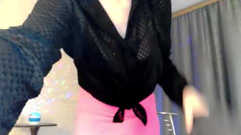 elenaza online show from 17, 3, 2026