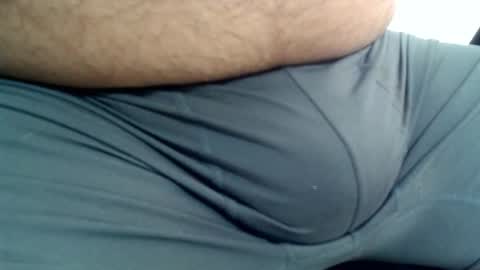 Snapshot of eleroy chatting on 31, 10, 2025 Wife is on the other room online show from 31, 10, 2025