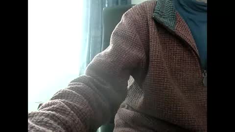 Snapshot of elfyonee chatting on 7, 2, 2025 elfyonee online show from 7, 2, 2025