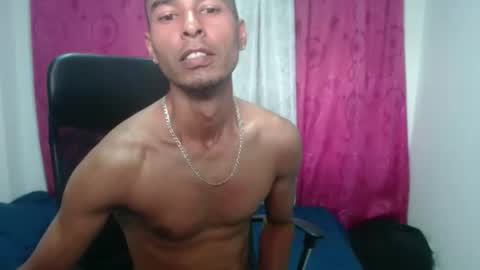 Snapshot of elherrero2024 chatting on 6, 12, 2024 elherrero2024 online show from 6, 12, 2024