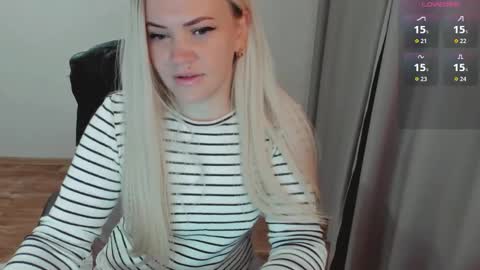 Snapshot of elia_ chatting on 1, 10, 2025 Ella online show from 1, 10, 2025