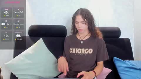 Snapshot of elian___ chatting on 13, 9, 2025 Elian online show from 13, 9, 2025