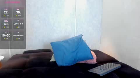 Snapshot of elian___ chatting on 23, 10, 2025 Elian online show from 23, 10, 2025