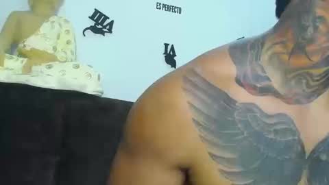 Snapshot of elian_atlas1 chatting on 16, 10, 2025 Elian online show from 16, 10, 2025