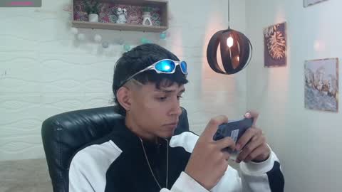 E L I A S online show from 7, 1, 2025