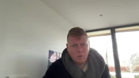 Snapshot of eliepa chatting on 12, 2, 2026 CabinCrewDrew online show from 12, 2, 2026