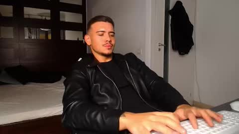 Snapshot of elijahthorne chatting on 13, 2, 2026 ElijahThorne online show from 13, 2, 2026
