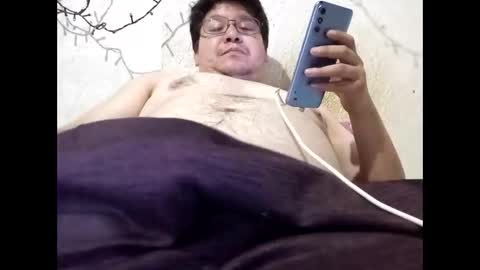 Snapshot of elimposstor chatting on 1, 4, 2026 elimposstor online show from 1, 4, 2026