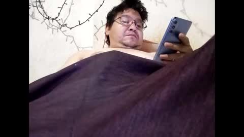 Snapshot of elimposstor chatting on 4, 4, 2026 elimposstor online show from 4, 4, 2026