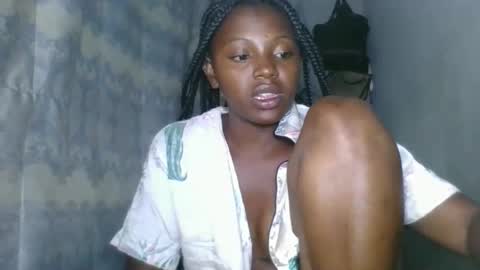 Snapshot of elina981 chatting on 1, 2, 2026 elina981 online show from 1, 2, 2026