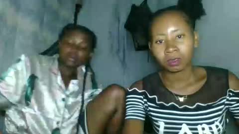 Snapshot of elina981 chatting on 3, 2, 2026 elina981 online show from 3, 2, 2026