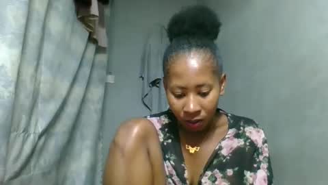 Snapshot of elina981 chatting on 7, 2, 2026 elina981 online show from 7, 2, 2026