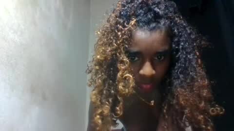 Snapshot of elina981 chatting on 27, 6, 2026 elina981 online show from 27, 6, 2026