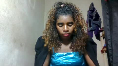 Snapshot of elina981 chatting on 28, 6, 2026 elina981 online show from 28, 6, 2026
