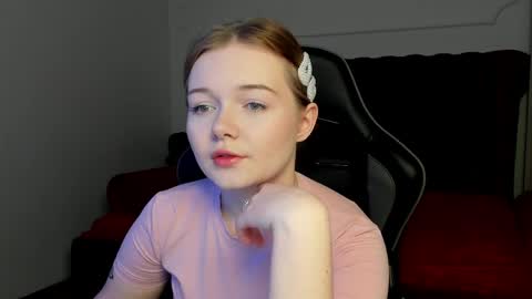 elinavale online show from 5, 4, 2026