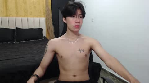 Snapshot of elio_collem chatting on 28, 12, 2024 ELIO online show from 28, 12, 2024