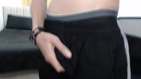 Snapshot of elio_collem chatting on 28, 1, 2025 ELIO online show from 28, 1, 2025