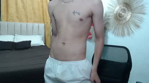 Snapshot of elio_collem chatting on 20, 7, 2026 ELIO online show from 20, 7, 2026