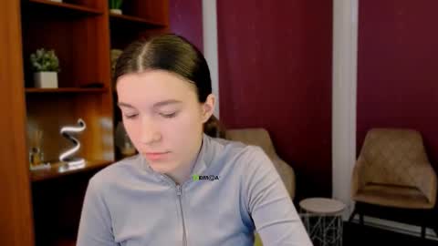 Snapshot of elis_sunny chatting on 2, 2, 2026 elis_sunny online show from 2, 2, 2026