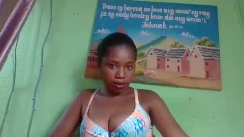 Snapshot of elisabeth2525 chatting on 12, 1, 2025 elisabeth2525 online show from 12, 1, 2025