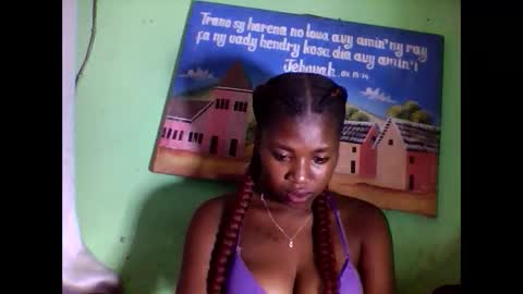 Snapshot of elisabeth2525 chatting on 2, 2, 2025 elisabeth2525 online show from 2, 2, 2025