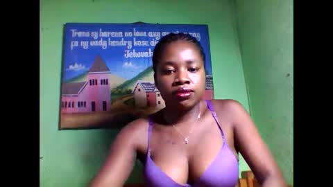 Snapshot of elisabeth2525 chatting on 14, 2, 2025 elisabeth2525 online show from 14, 2, 2025