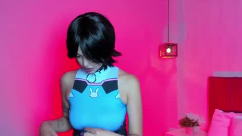 elisabethflores online show from 10, 6, 2026