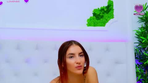 ElisaCharm online show from 17, 10, 2025