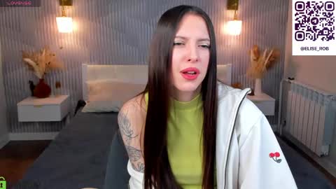 Snapshot of elise_robbie chatting on 14, 4, 2026 Elise online show from 14, 4, 2026