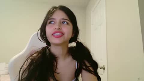 Snapshot of elisparadisex chatting on 8, 11, 2025 eli 3 online show from 8, 11, 2025