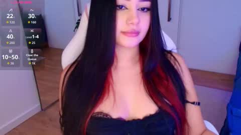 Elezabeth online show from 24, 7, 2026