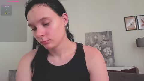 Elizabeth online show from 30, 6, 2026
