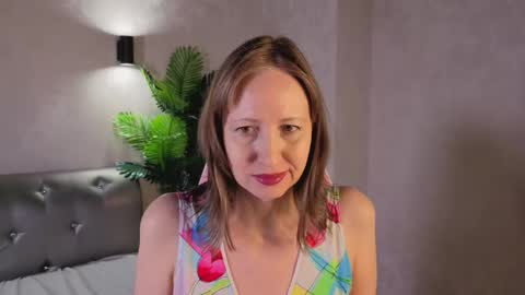 Elizabeth online show from 12, 3, 2026