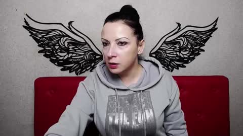 Snapshot of elizabethsho chatting on 19, 1, 2025 ElizabethSho online show from 19, 1, 2025