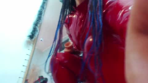   online show from 24, 12, 2024