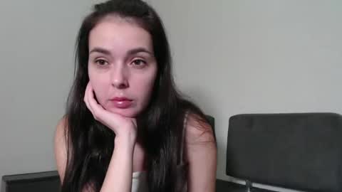 Snapshot of elizbetfox chatting on 21, 10, 2025 elizbetfox online show from 21, 10, 2025